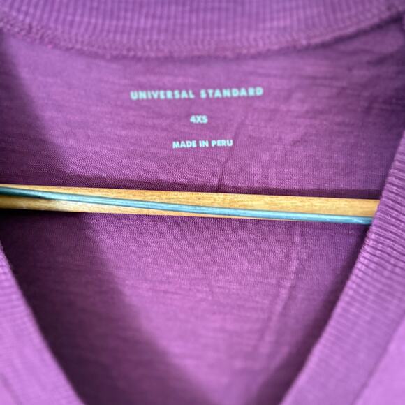 Universal Standard Phoenix Light As Air Tee 4XS 00 0 Jam Purple NWT Shirt V Rex - Picture 5 of 8